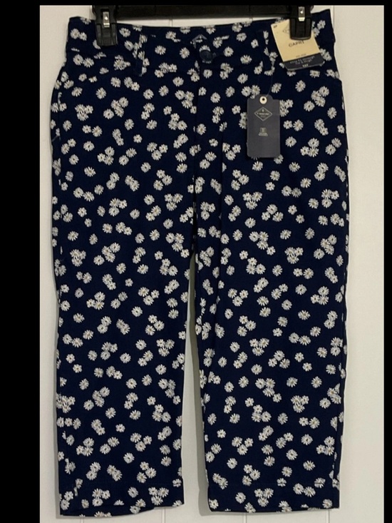 St. John's Bay Denim - St. John's Bay Navy Cropped Jeans with White Floral Print